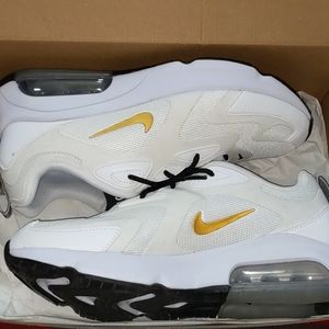 MENS NIKE AIR MAX 200 METALLIC GOLD